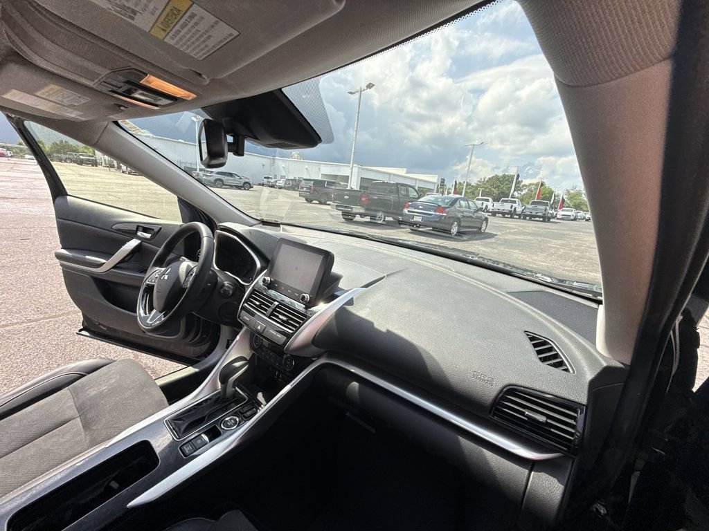 Used 2024 Mitsubishi Eclipse Cross SE AWD/4WD image 13