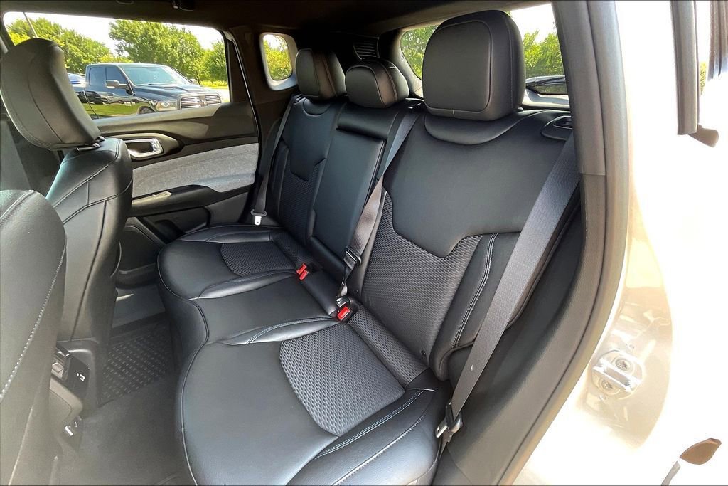 New 2025 Jeep Compass Latitude w/ Convenience Group image 10