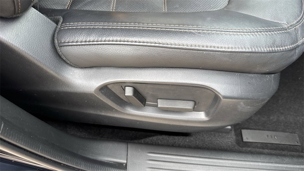 Certified 2022 MAZDA CX-5 AWD 2.5 S w/ Premium Package image 46