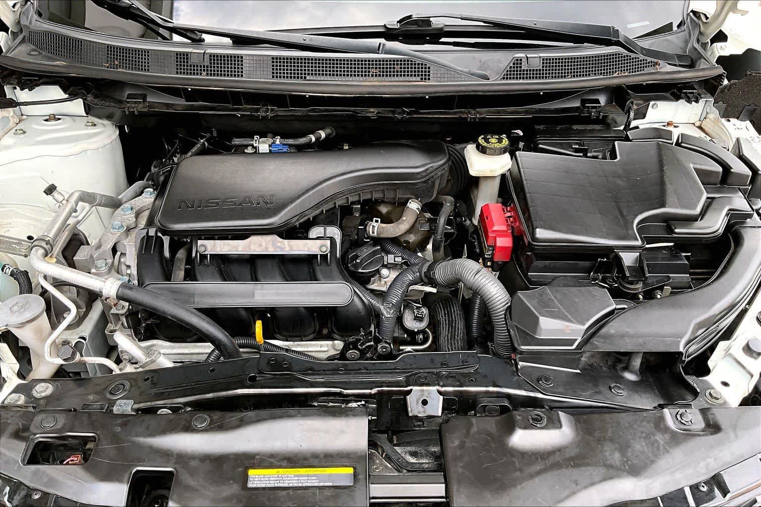 Used 2018 Nissan Rogue Sport SV w/ SV Technology Package AWD/4WD image 32