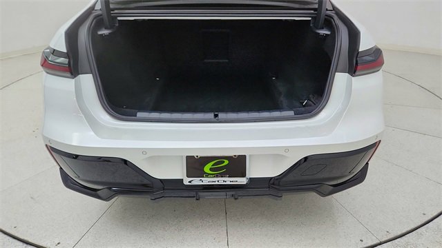 Used 2023 BMW 740i w/ Executive Package image 14