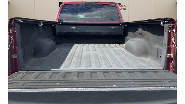 Used 2016 RAM 3500 Tradesman image 14