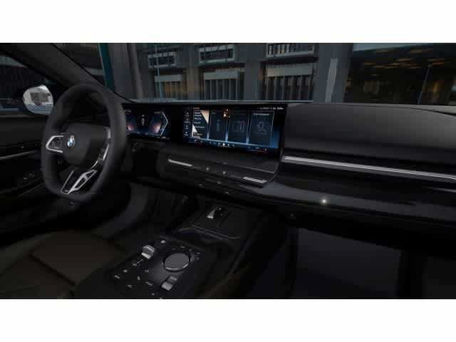 Used 2026 BMW 530i w/ M Sport Package RWD image 14