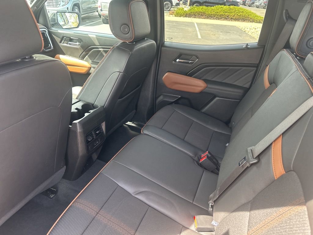 Used 2023 GMC Canyon AT4 w/ Technology Package image 18