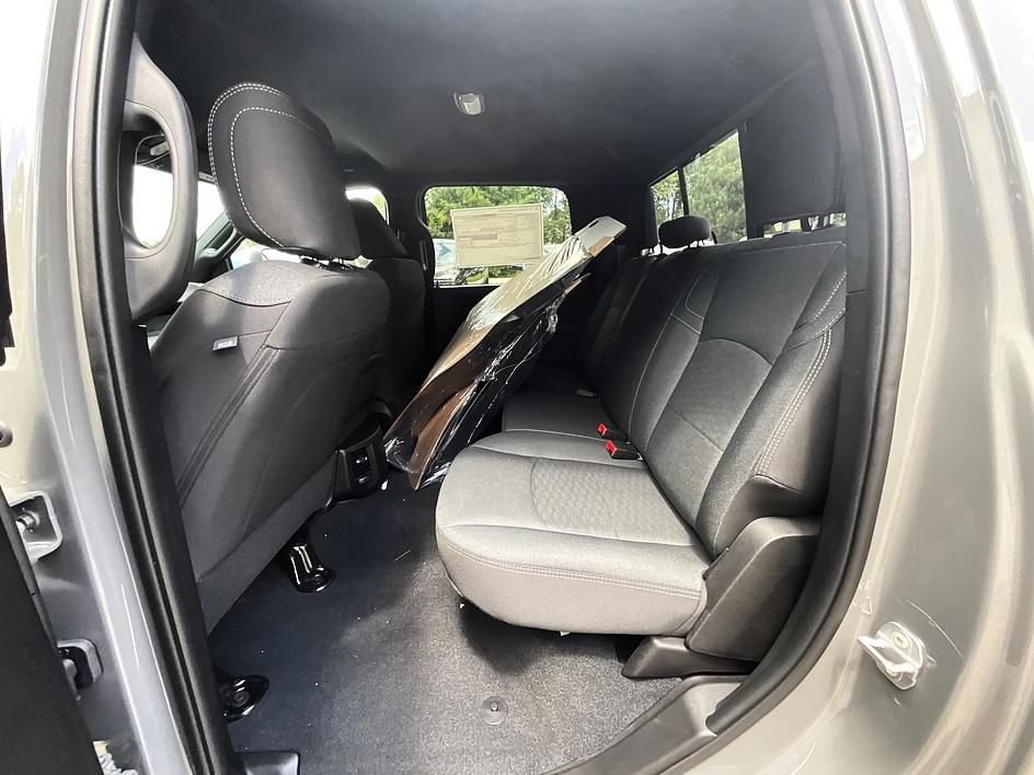 New 2026 RAM 2500 Warlock AWD/4WD image 31