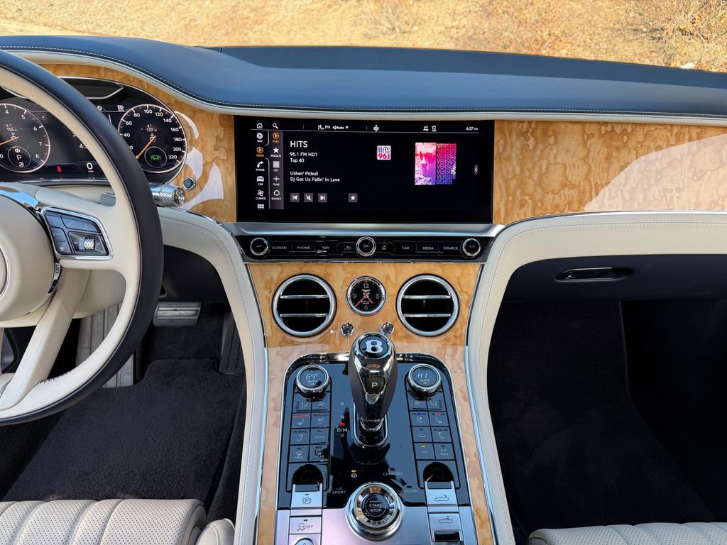 Used 2023 Bentley Continental GT Mulliner image 4