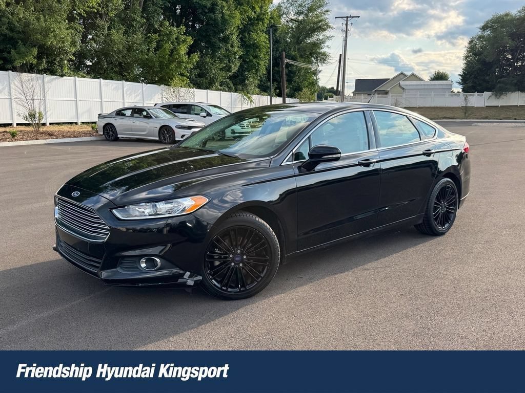 Used 2016 Ford Fusion SE w/ Equipment Group 202A