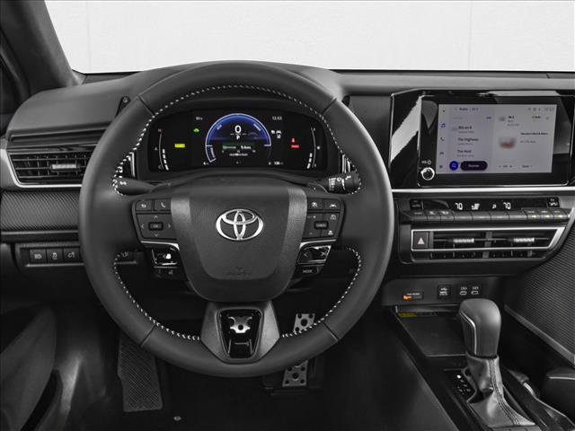 New 2026 Toyota Camry Hybrid FWD image 4