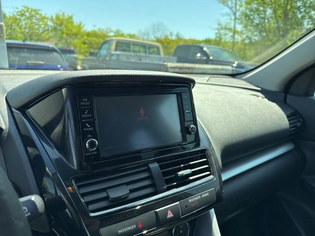 Used 2022 Mitsubishi Eclipse Cross ES image 28