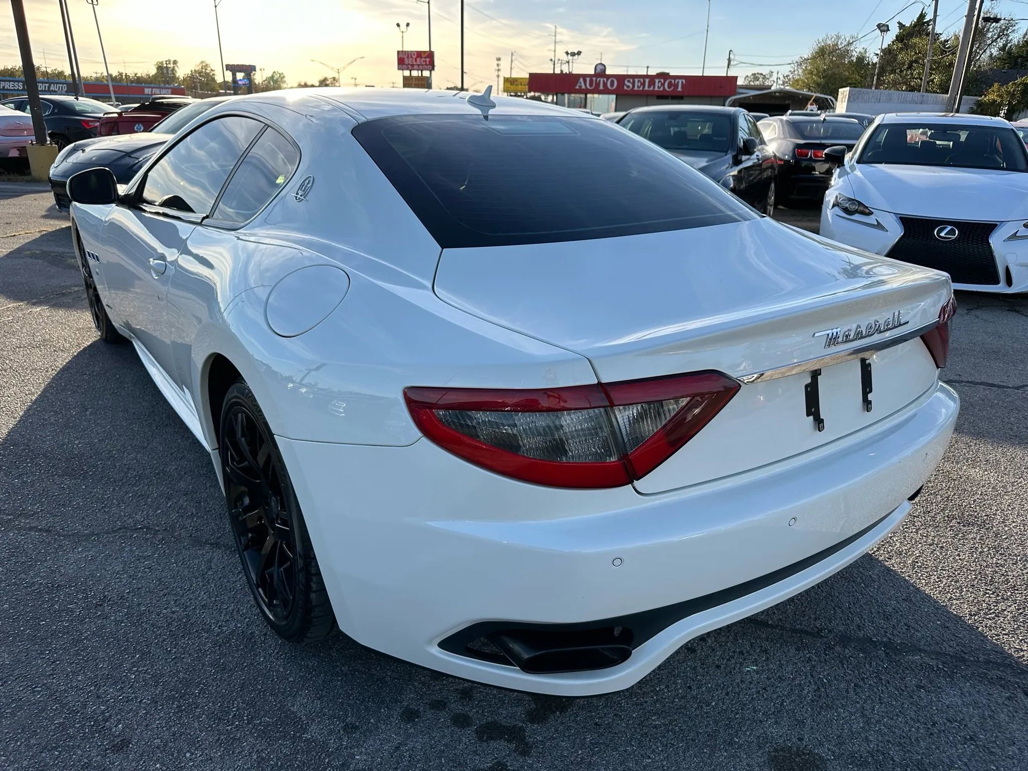 Used 2014 Maserati GranTurismo Sport image 27