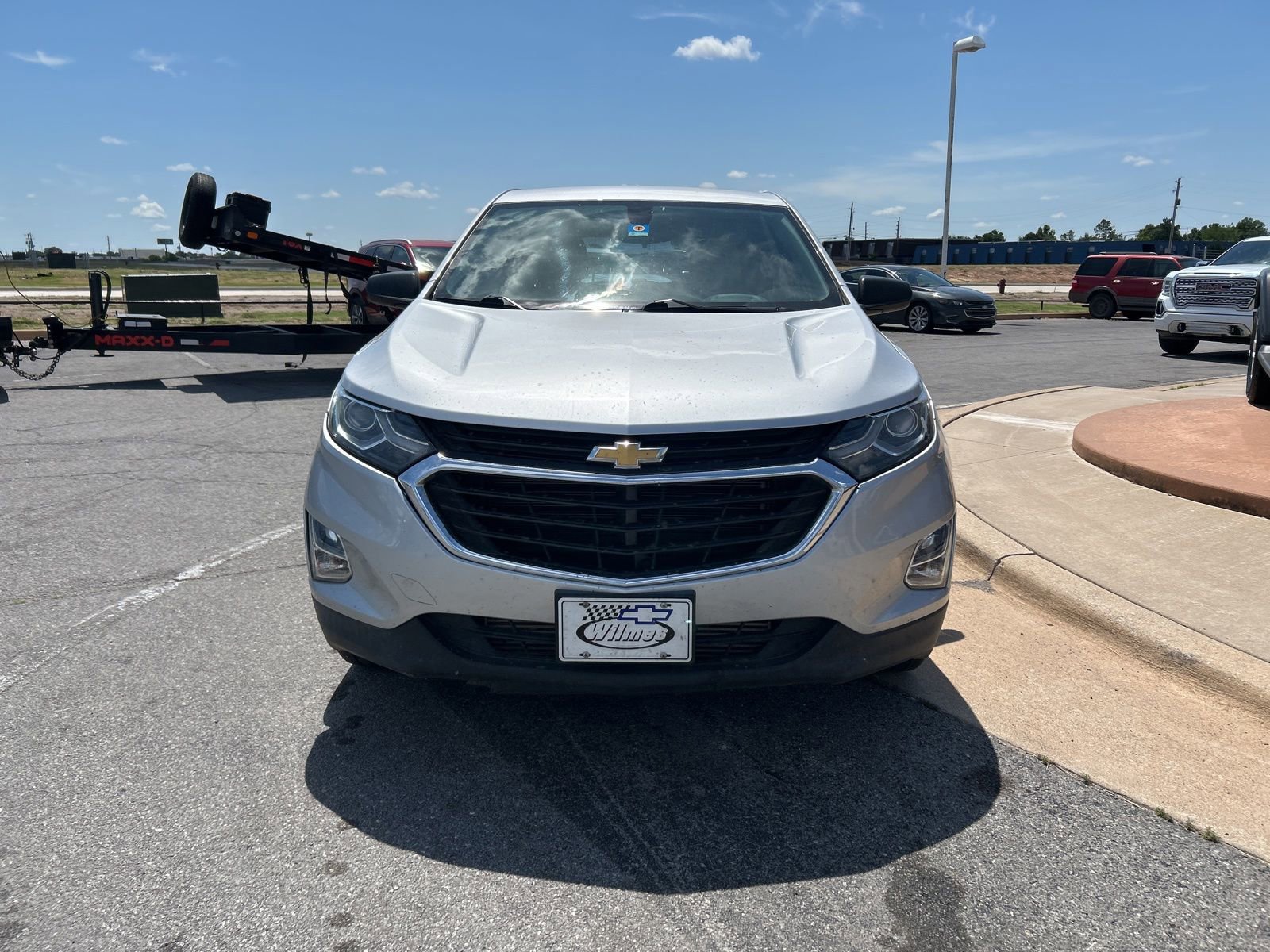 Used 2018 Chevrolet Equinox LS FWD image 2