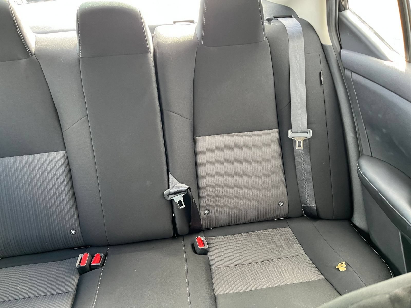 Used 2025 Nissan Sentra SV FWD image 34