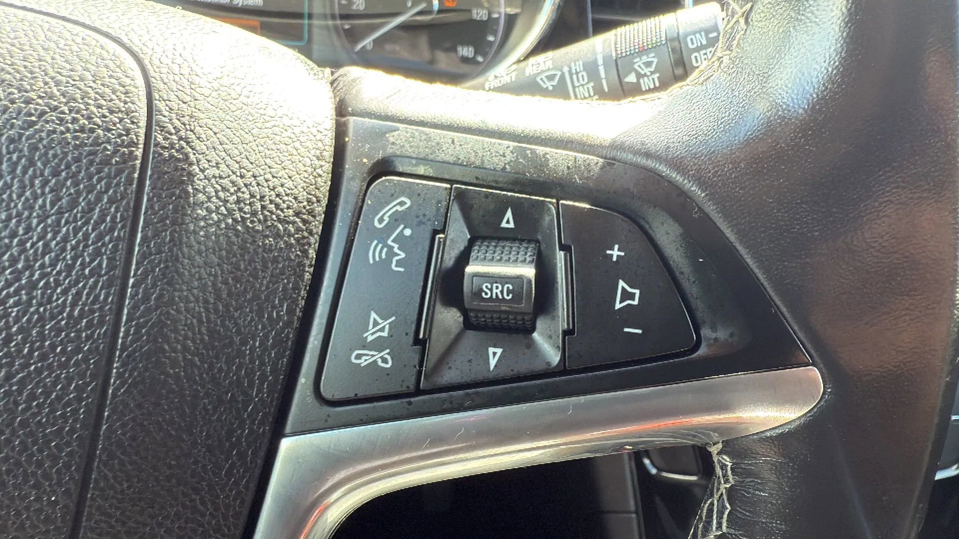 Used 2018 Buick Encore Preferred image 11