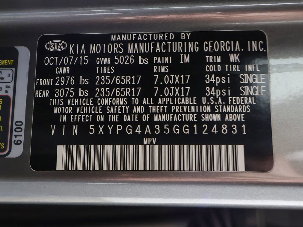 Used 2016 Kia Sorento L FWD image 38