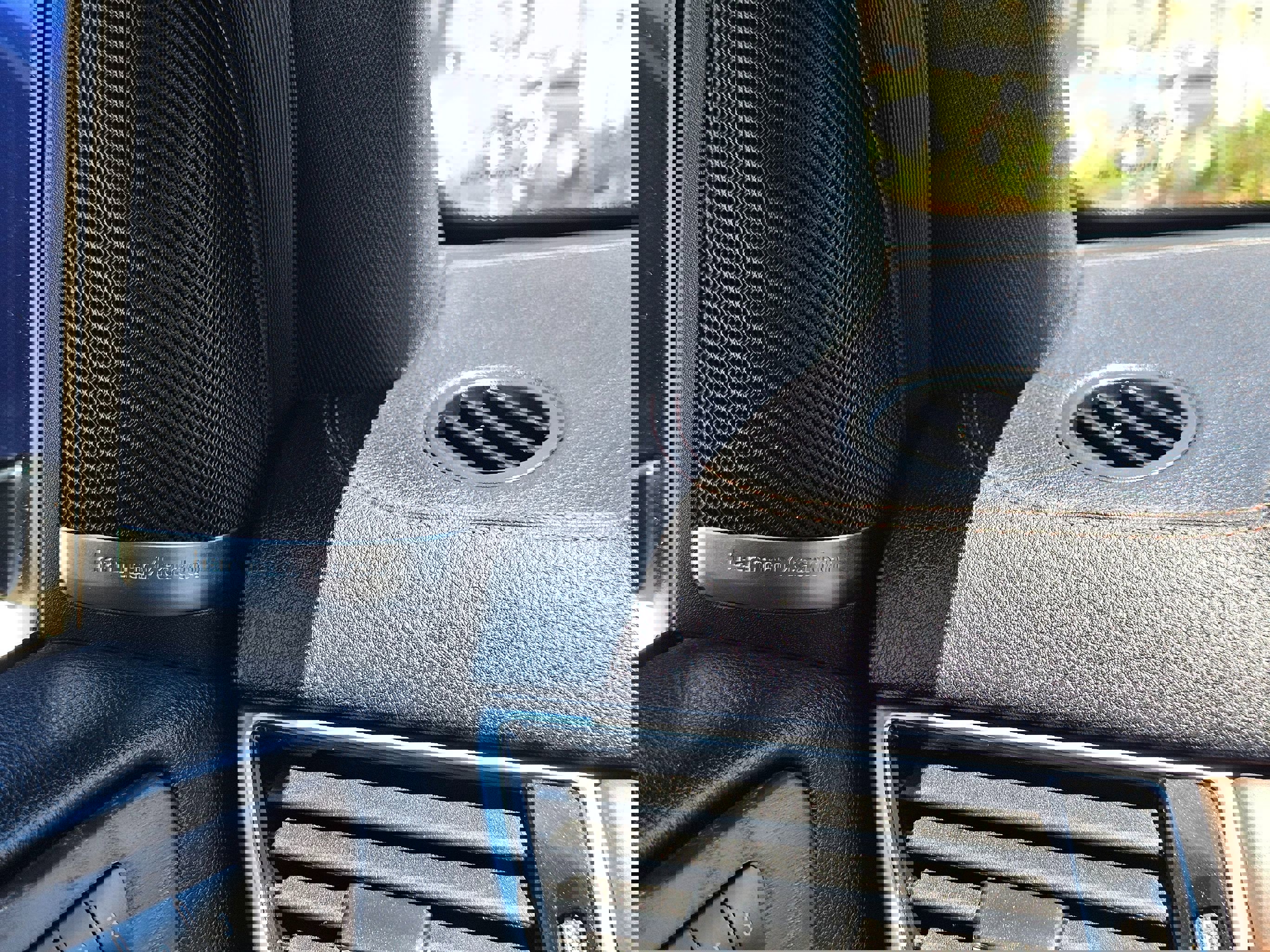 Used 2019 Mercedes-Benz GLS 450 4MATIC image 42