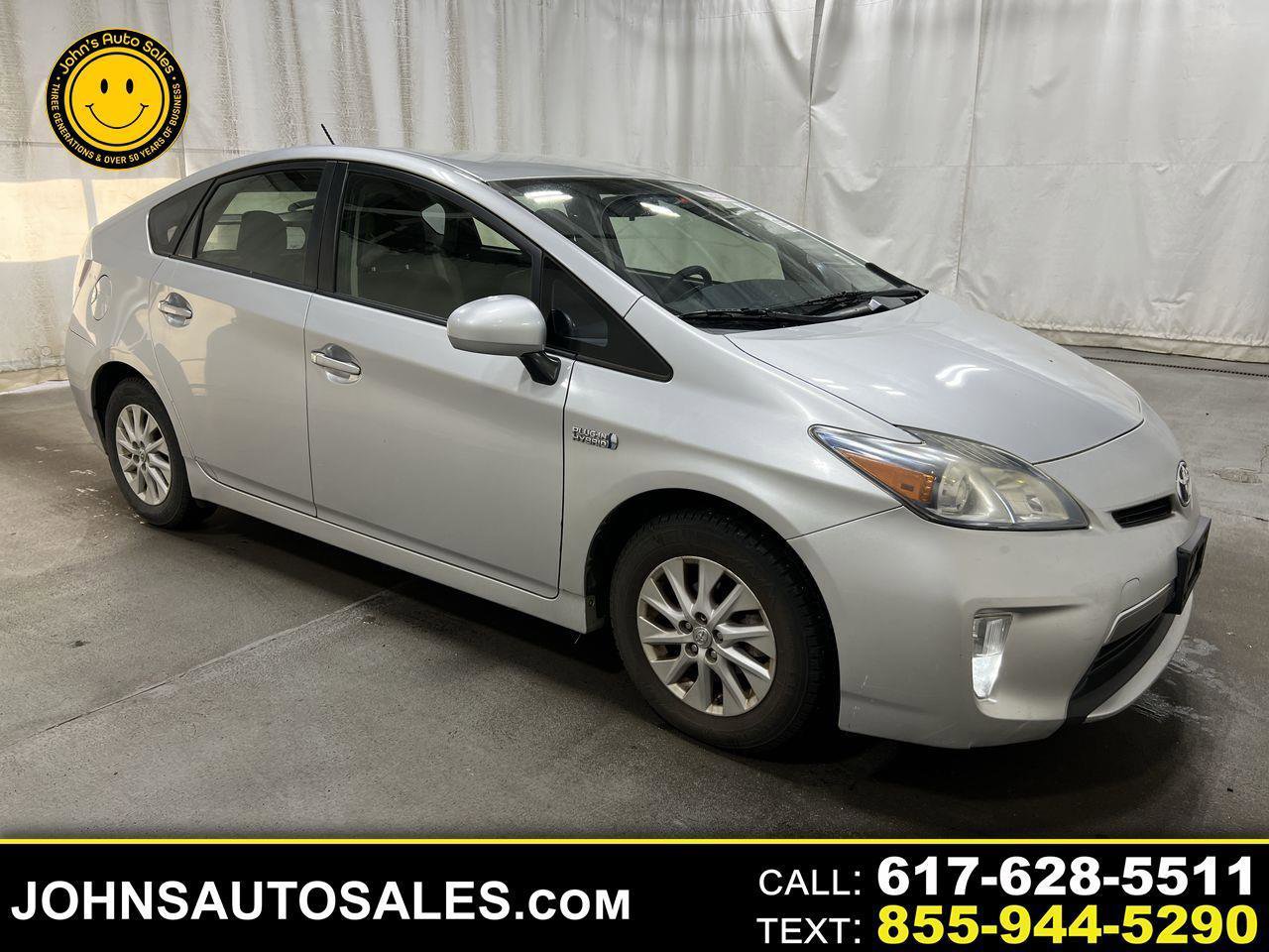 Used 2014 Toyota Prius Prime Plug-In Hybrid FWD image 1