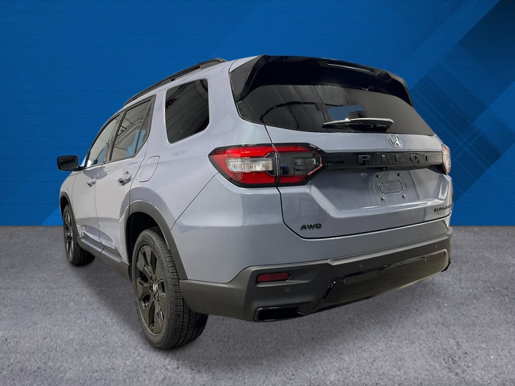 New 2026 Honda Pilot Black Edition image 6