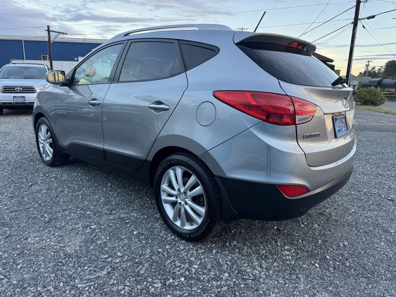 Used 2011 Hyundai Tucson Limited image 5
