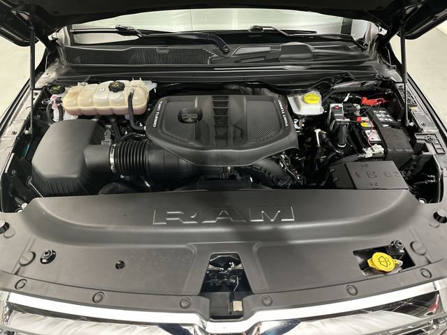 Used 2025 RAM 1500 Limited image 22