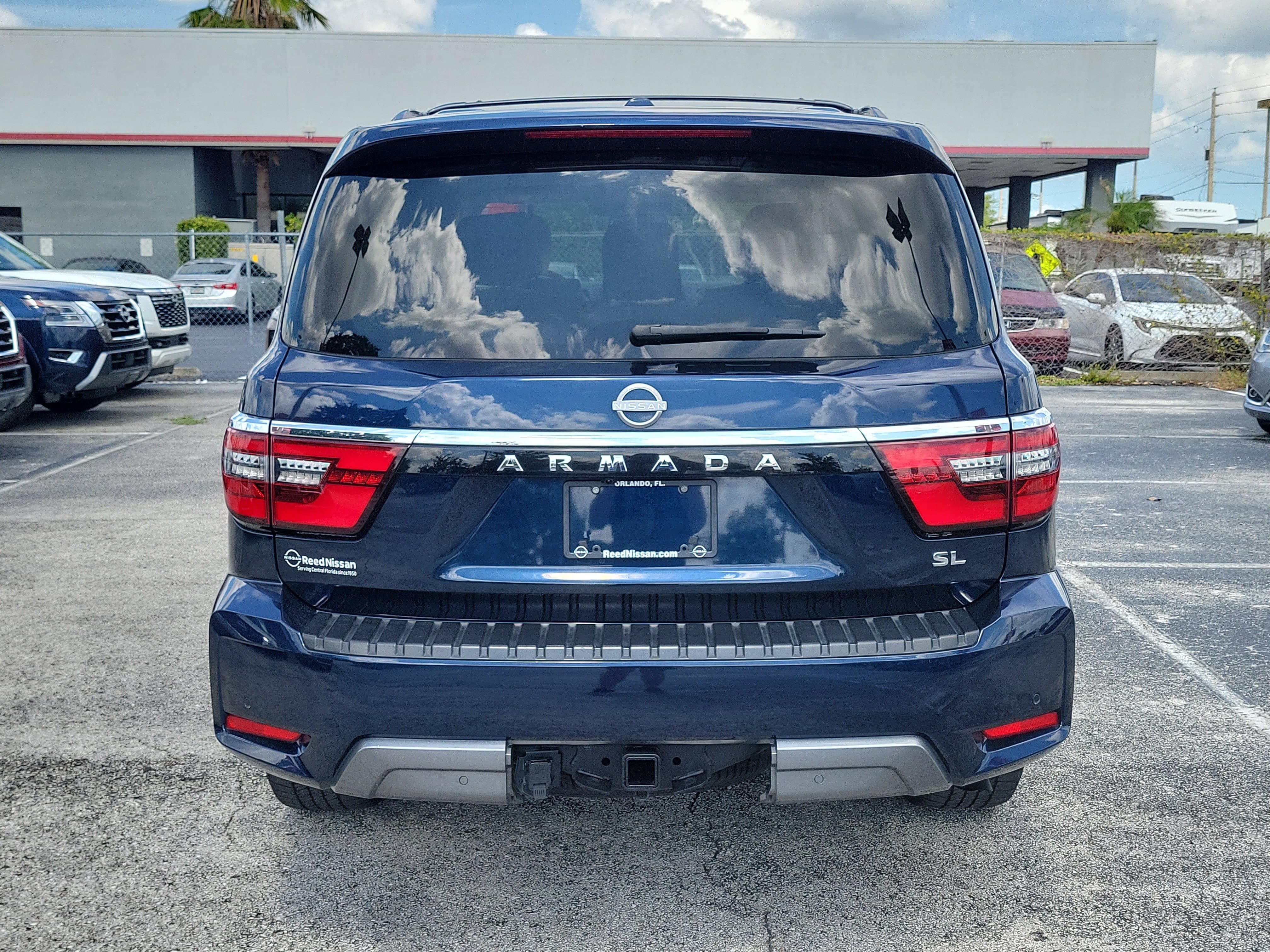 Certified 2023 Nissan Armada SL w/ Cargo Package AWD/4WD image 5