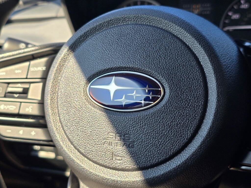 Certified 2025 Subaru Crosstrek 2.5i Premium AWD/4WD image 32