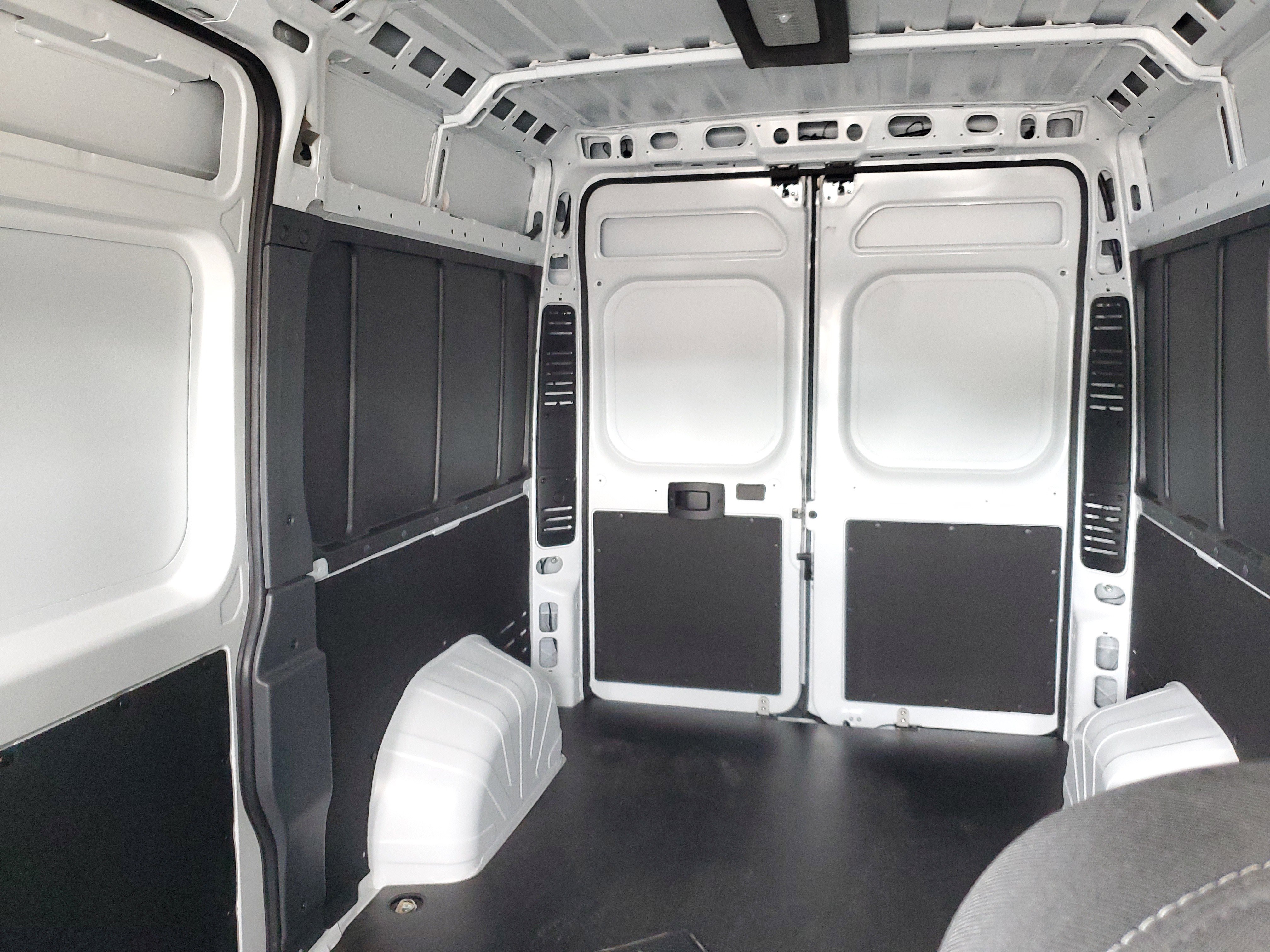 Used 2025 RAM ProMaster 1500 w/ Cold Weather Group image 19