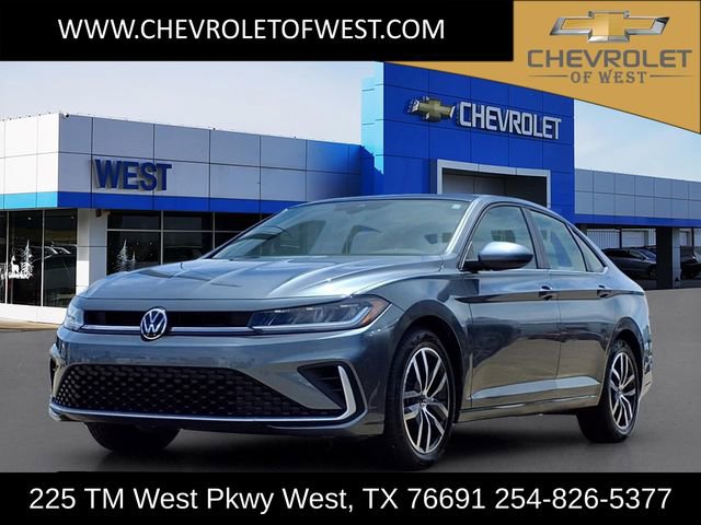 Used 2026 Volkswagen Jetta SE FWD image 1