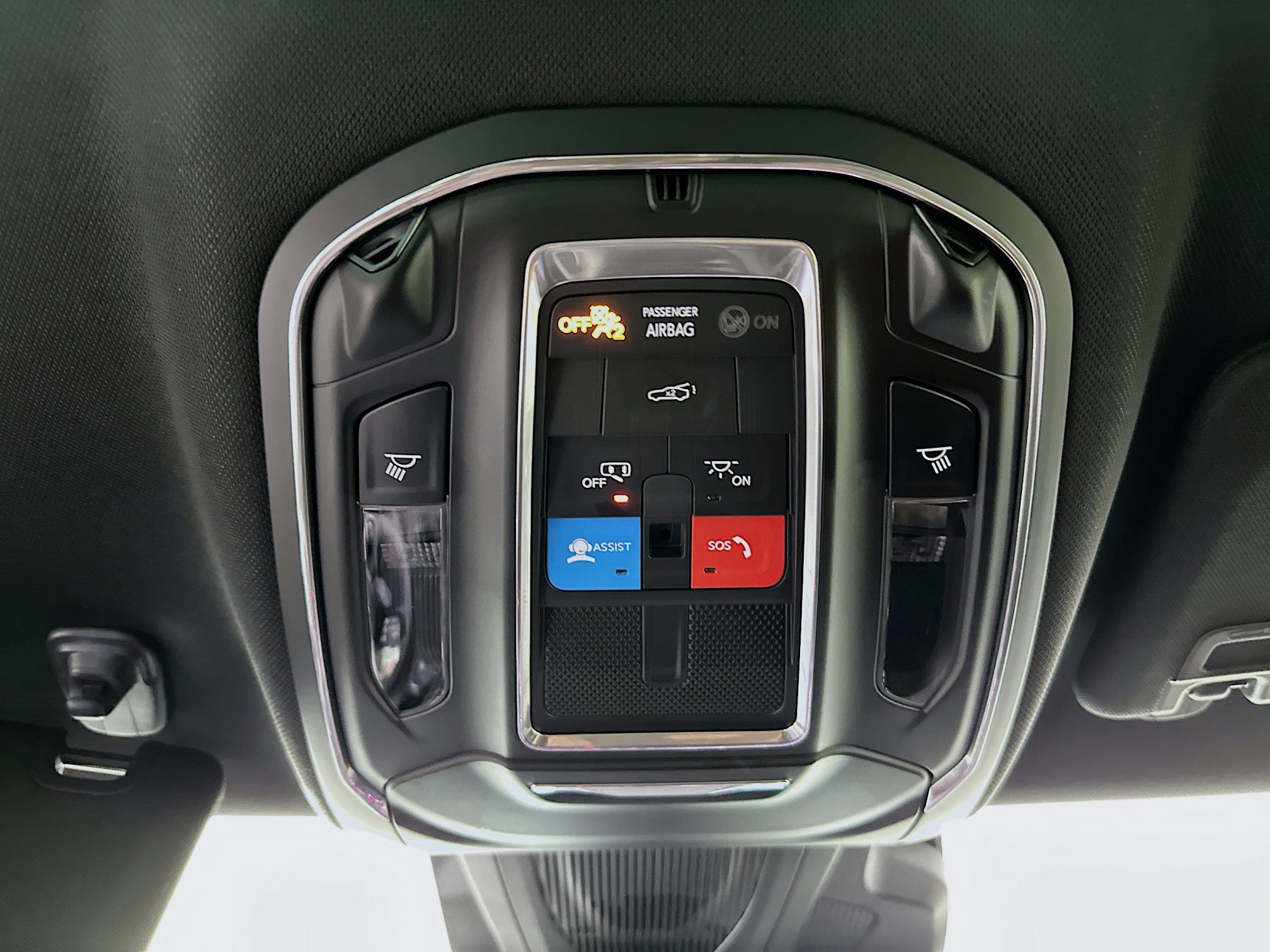 Used 2024 Dodge Charger R/T w/ Plus Group image 18