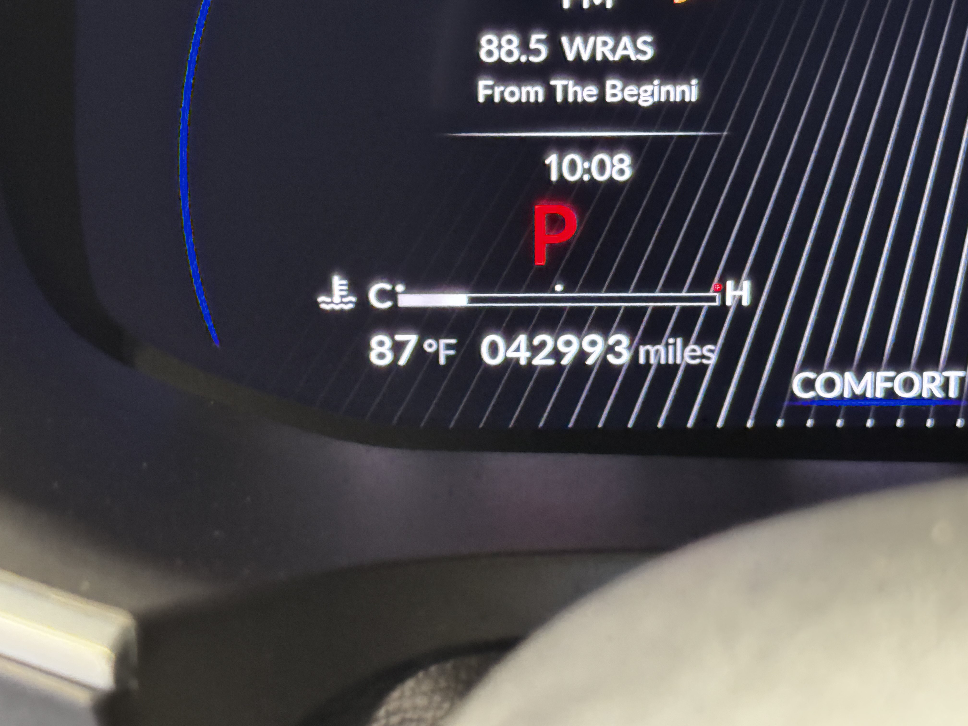 Certified 2025 Acura MDX w/ Technology Package FWD image 23