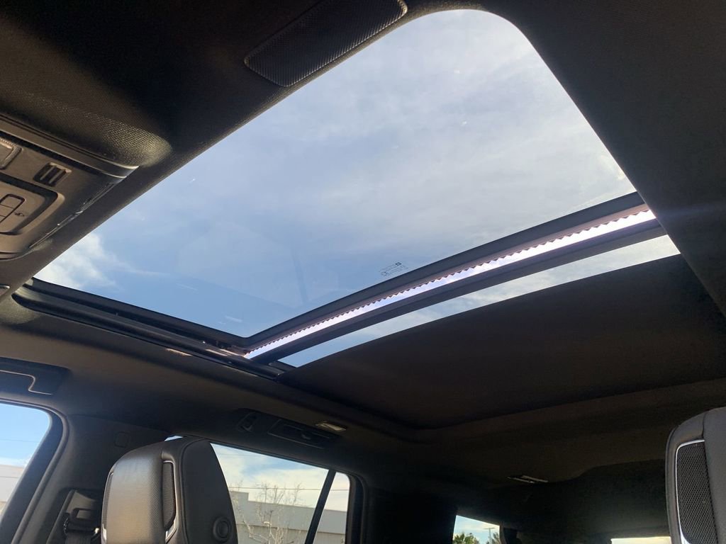 Certified 2023 Cadillac Escalade Premium Luxury RWD image 16