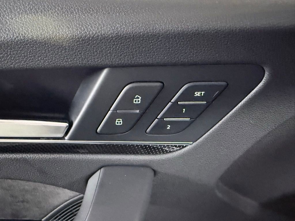 Used 2020 Audi SQ5 Prestige AWD/4WD image 19