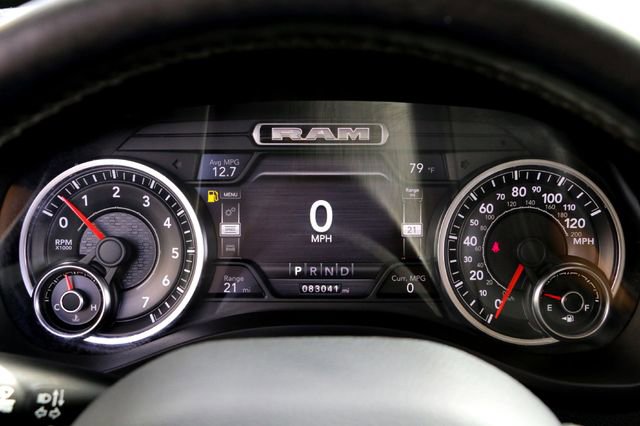 Used 2019 RAM 1500 Laramie RWD image 16