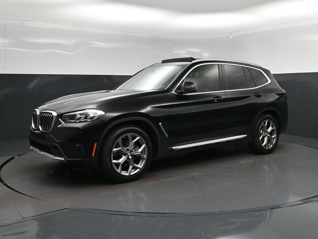 Used 2023 BMW X3 sDrive30i w/ Premium Package RWD image 3