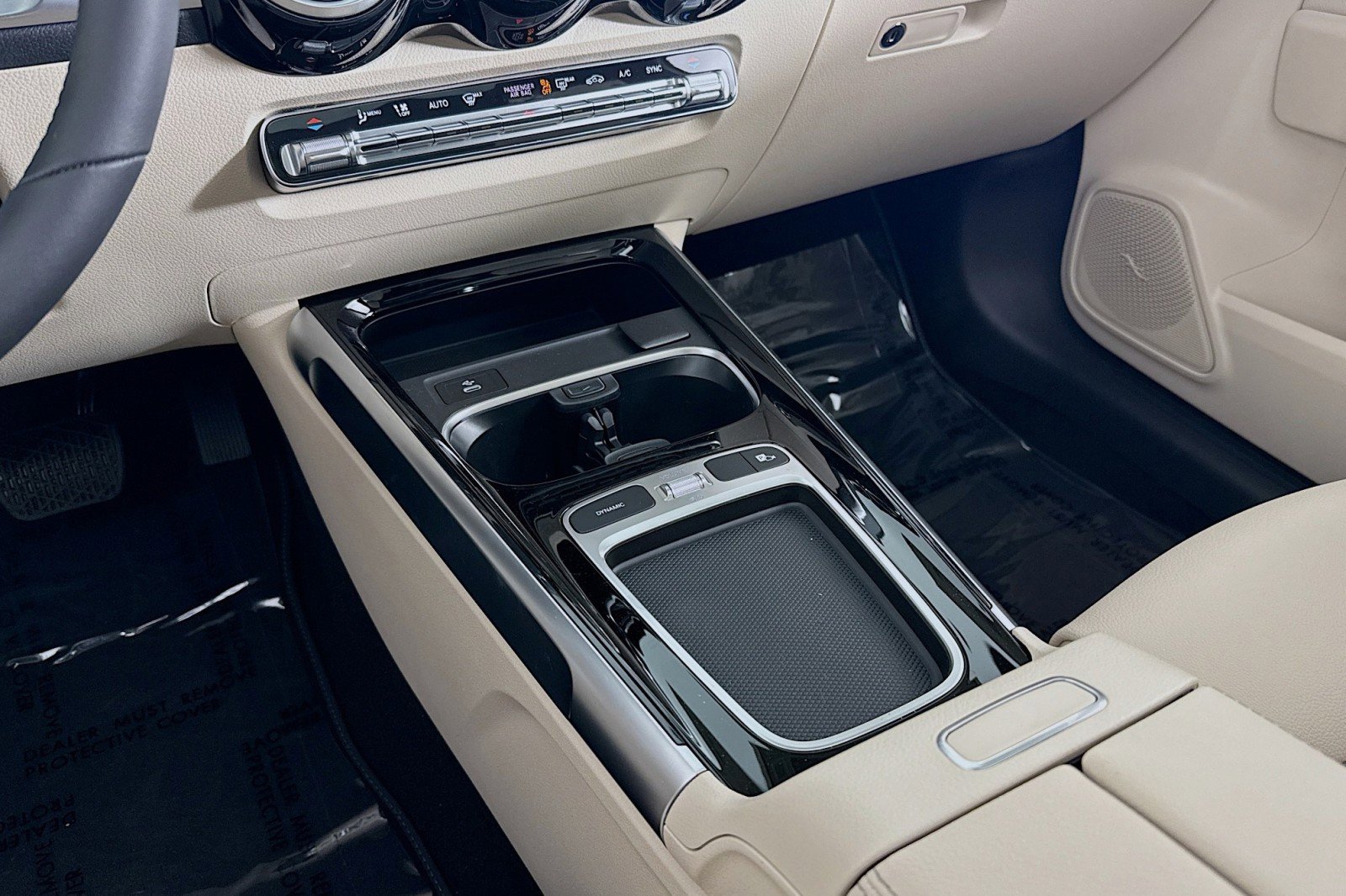 New 2026 Mercedes-Benz GLB 250 image 5