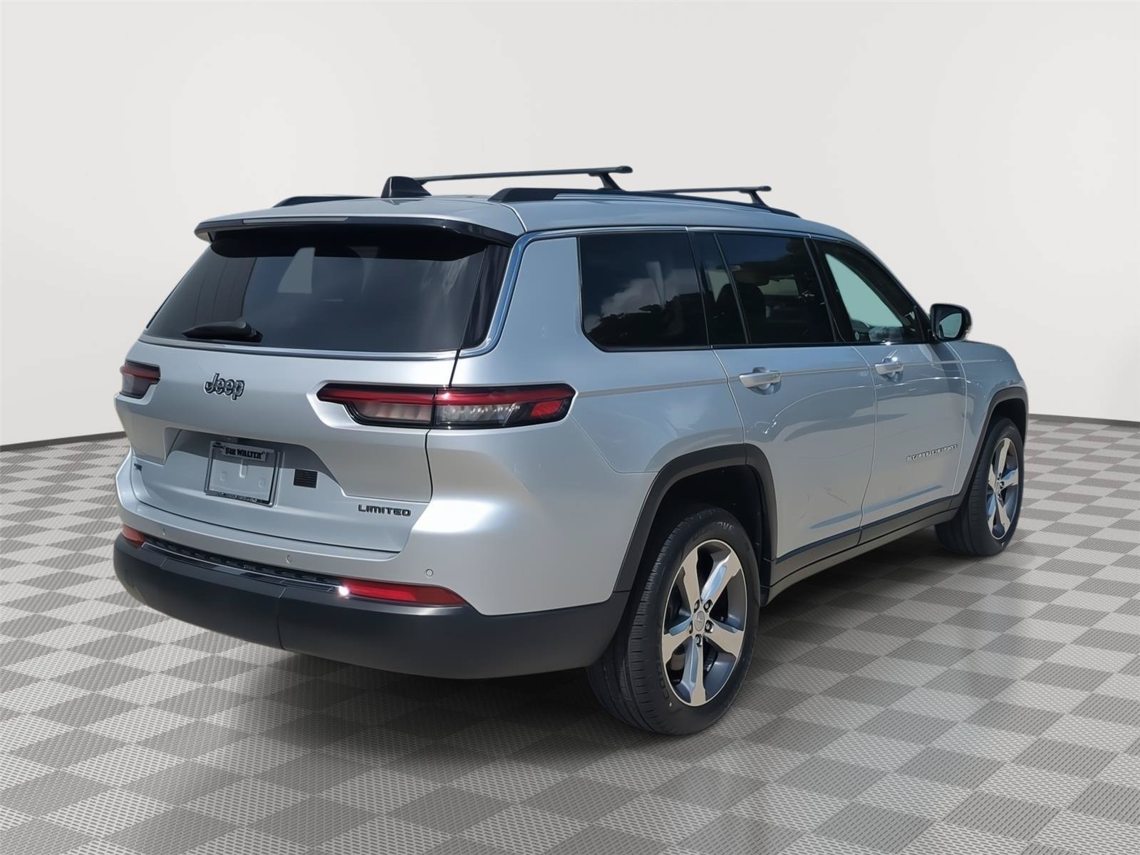 Used 2021 Jeep Grand Cherokee L Limited RWD image 11