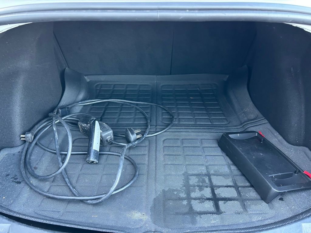 Used 2018 Tesla Model 3 image 51