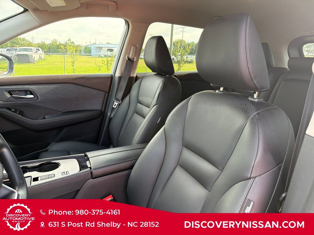 Certified 2023 Nissan Rogue SV FWD image 13