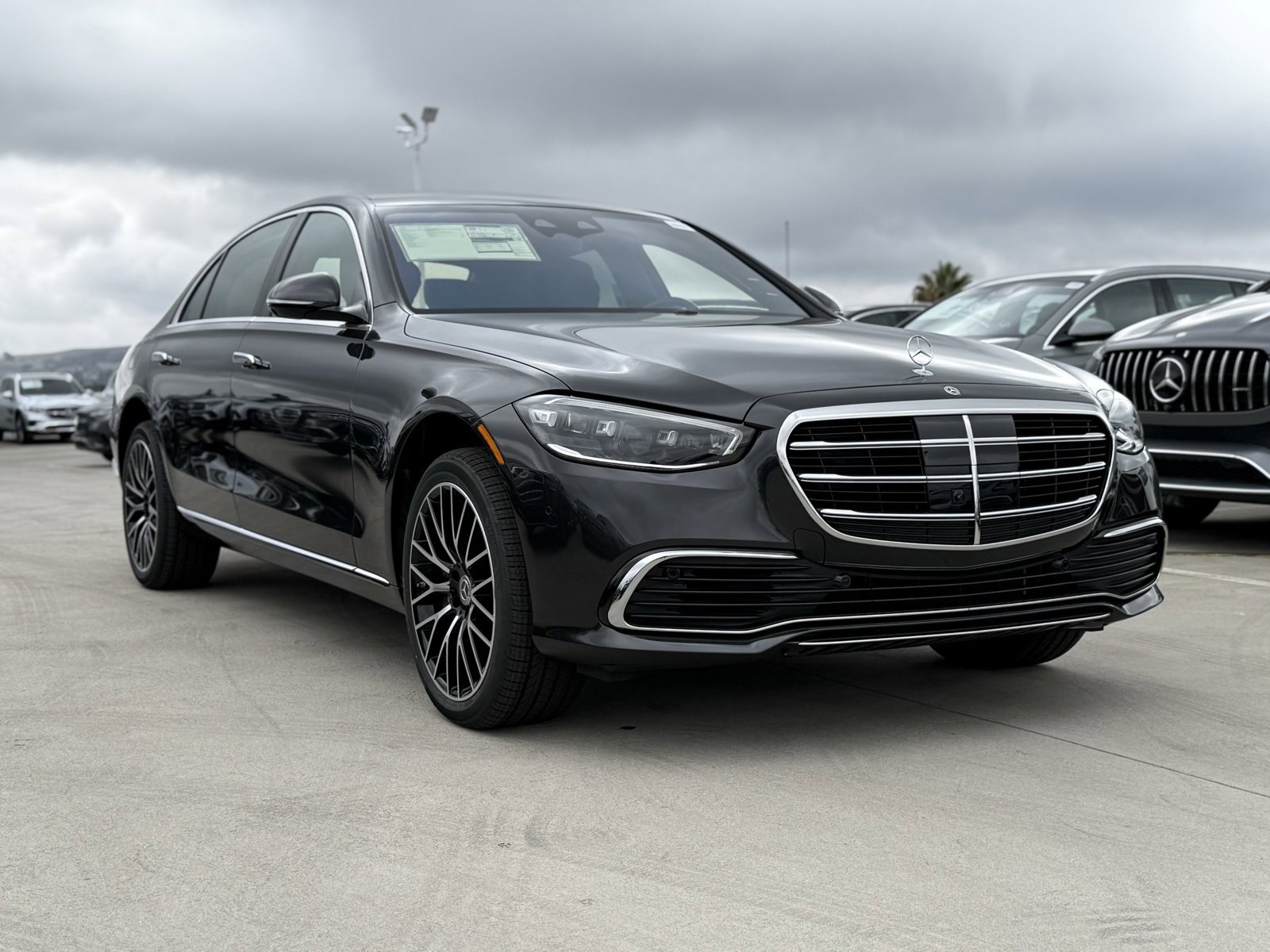 New 2026 Mercedes-Benz S 580 4MATIC Sedan image 2
