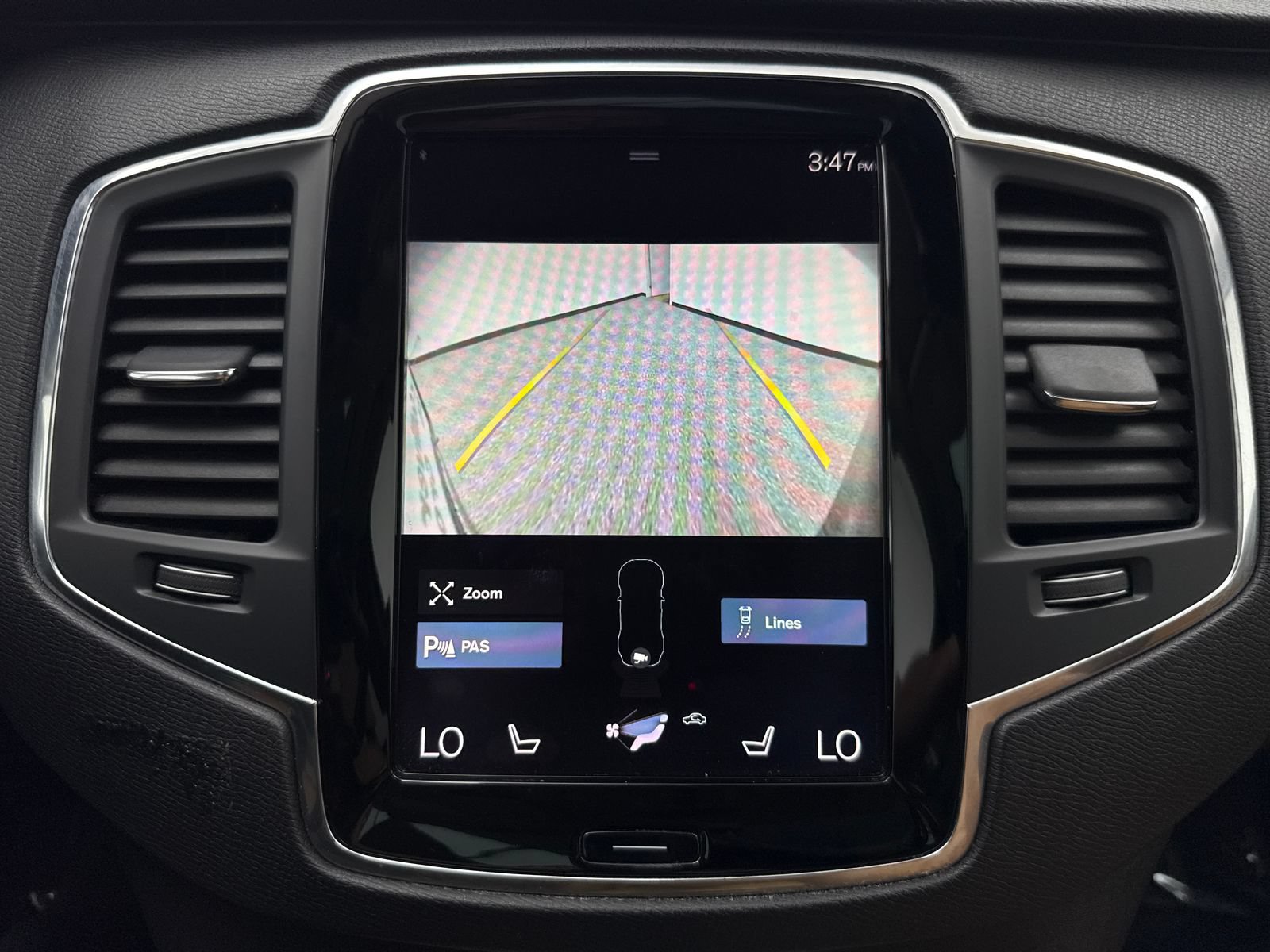 Used 2016 Volvo XC90 T6 Momentum w/ Protection Package Plus AWD/4WD image 28