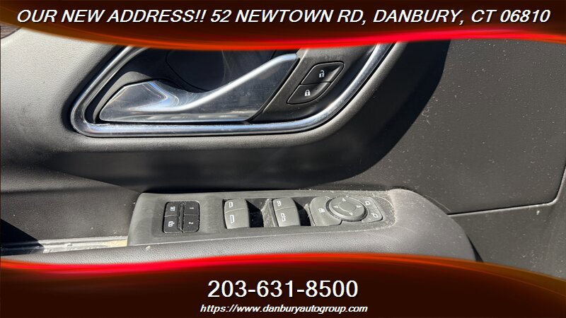 Used 2021 Chevrolet Tahoe LT AWD/4WD image 12