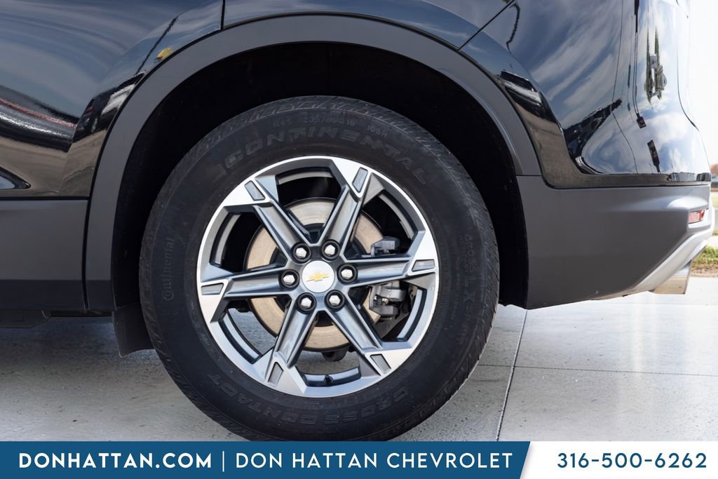 Used 2025 Chevrolet Blazer LT FWD image 29