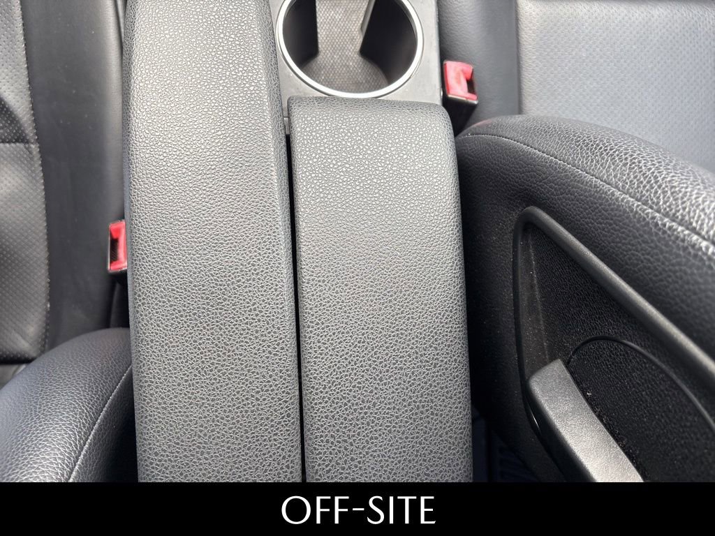 Used 2012 Mercedes-Benz C 250 Sedan image 12