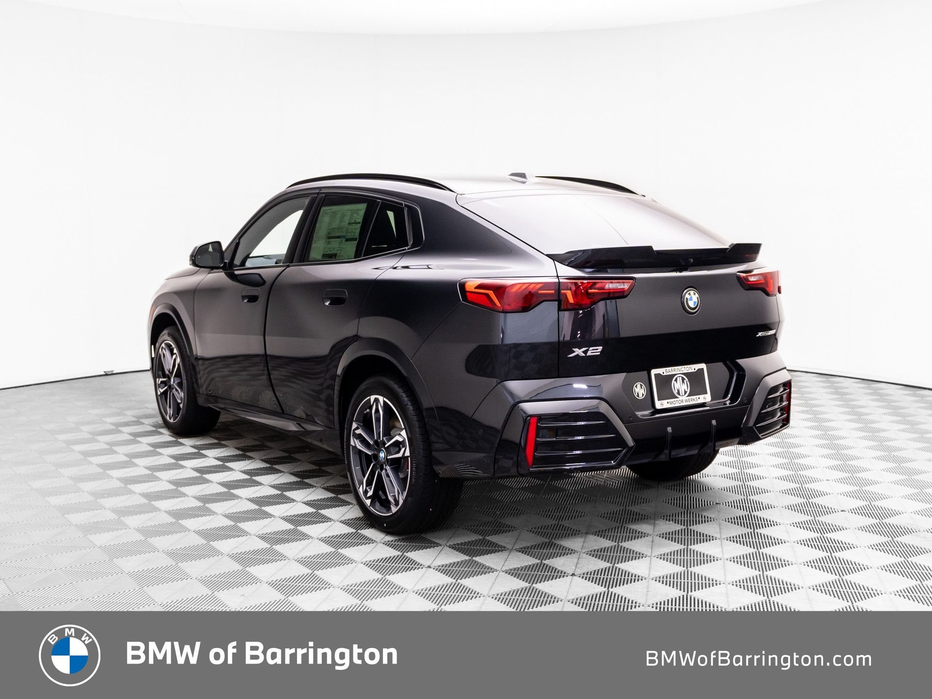 New 2026 BMW X2 xDrive28i w/ Technology Package AWD/4WD image 3