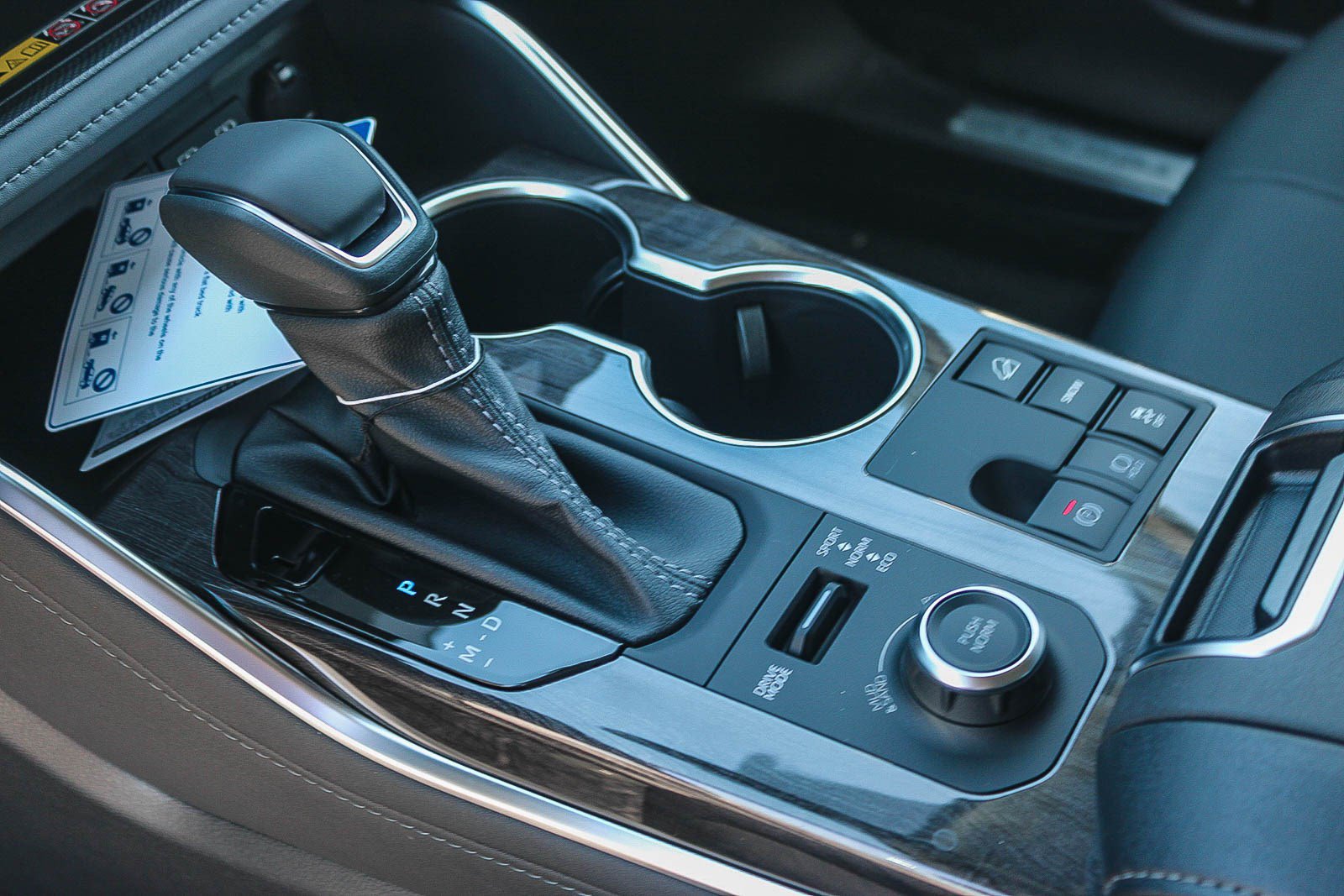 New 2026 Toyota Highlander Limited AWD/4WD image 22