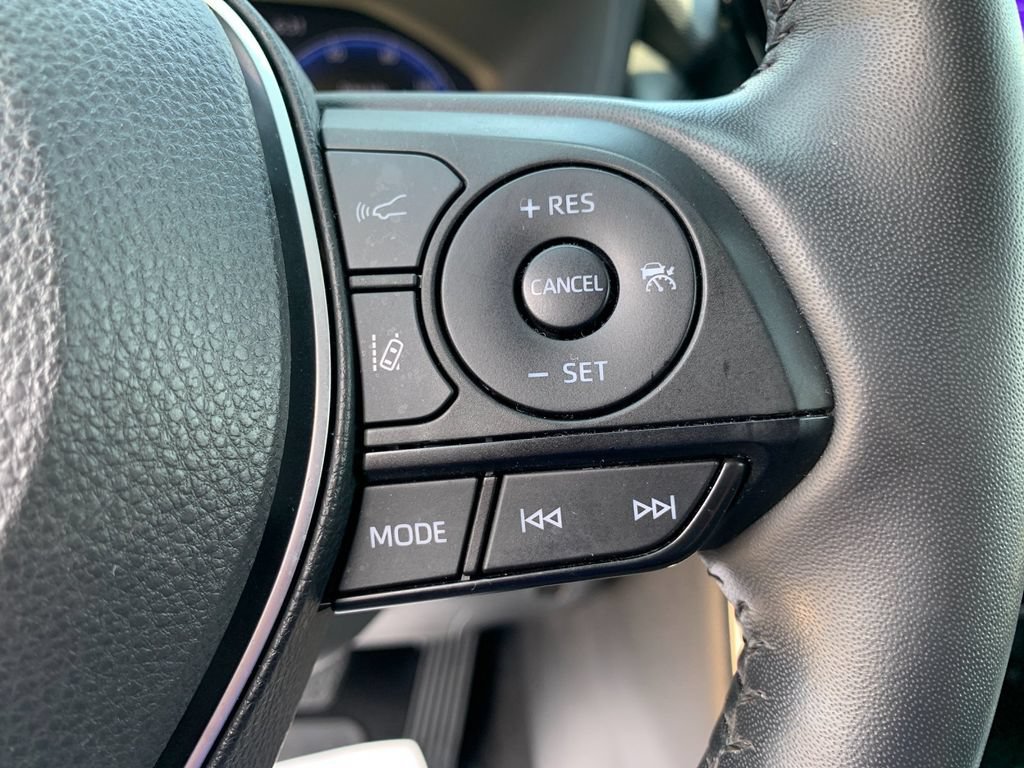 Used 2024 Toyota RAV4 XSE w/ Advanced Technology Package AWD/4WD image 28