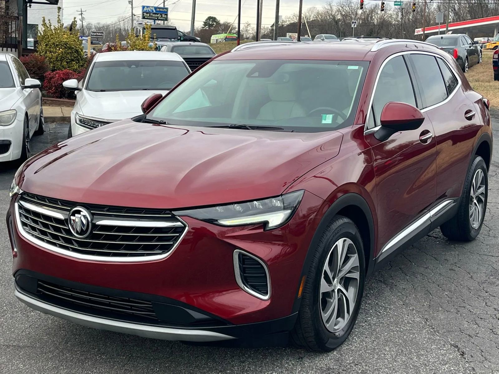 Used 2021 Buick Envision Essence image 3