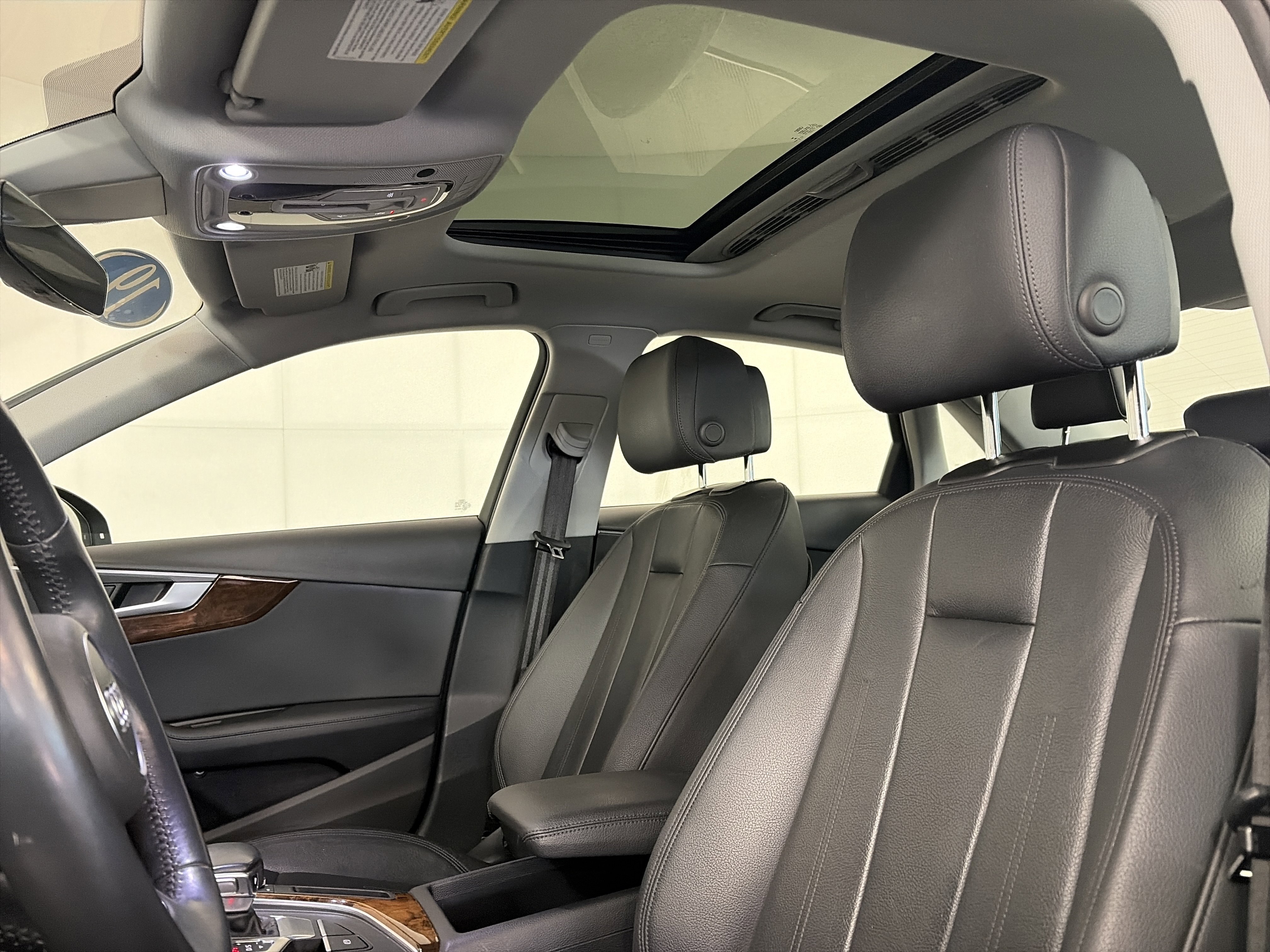 Used 2019 Audi A4 2.0T Premium Plus w/ Premium Plus Package image 33