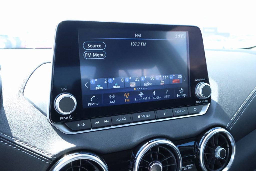 New 2025 Nissan Sentra SV image 3