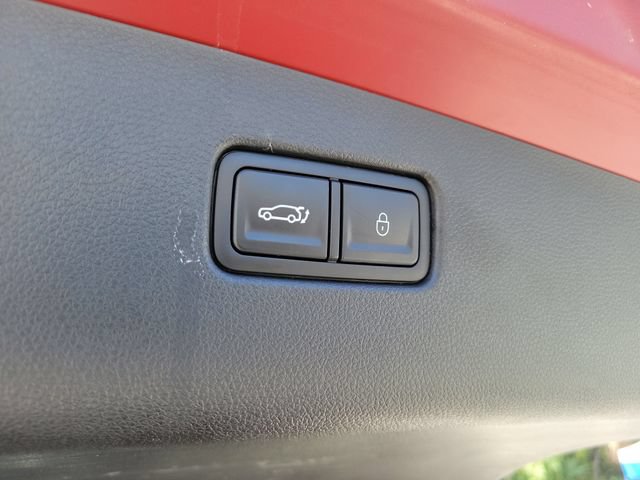 Used 2025 Genesis GV70 2.5T AWD/4WD image 10