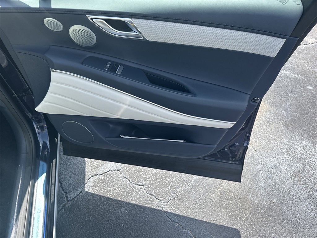 New 2026 Genesis GV80 3.5T Prestige image 14